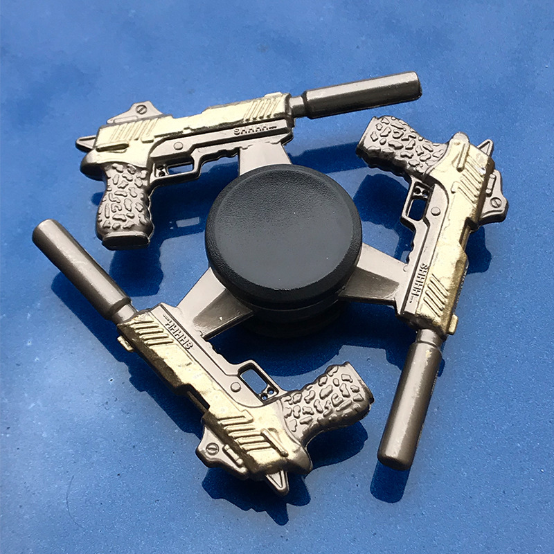 PUBG AWM M4A1 Hand Spinner Gun - Fidget Spinner Bearing recension och pris